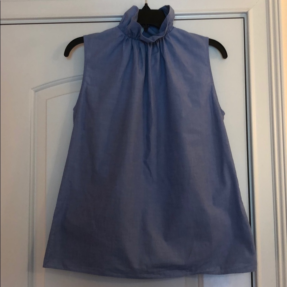 Banana Republic chambray ruffled collar top size M